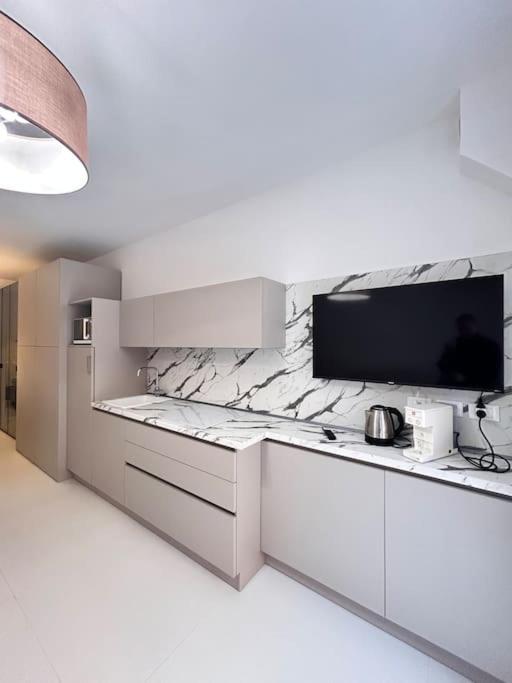 Homeby, Mascarella Patio Apartment ボローニャ エクステリア 写真