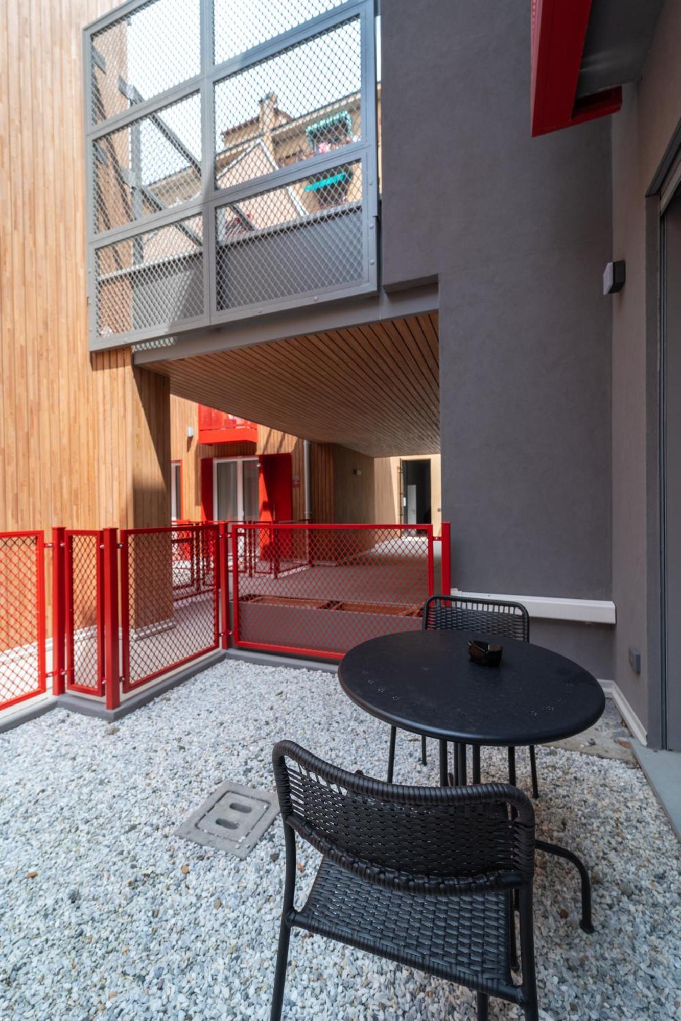 Homeby, Mascarella Patio Apartment ボローニャ エクステリア 写真