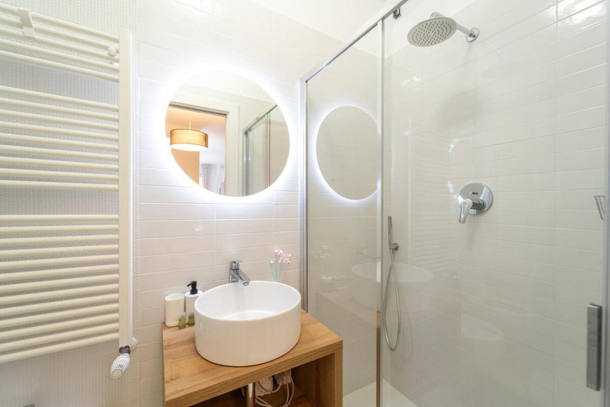 Homeby, Mascarella Patio Apartment ボローニャ エクステリア 写真