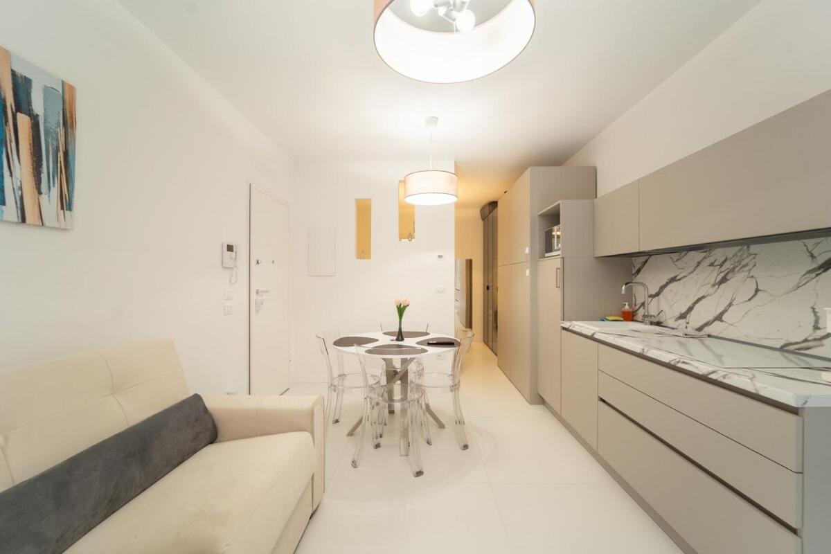 Homeby, Mascarella Patio Apartment ボローニャ エクステリア 写真